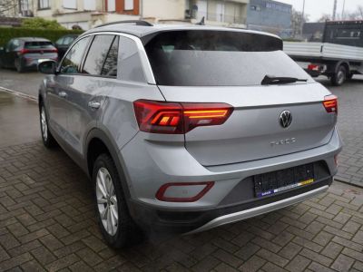 Volkswagen T-Roc 1.5 TSI CARPLAY, ADAPTIEVE CRUISE, PARKEERSENSOREN  - 4