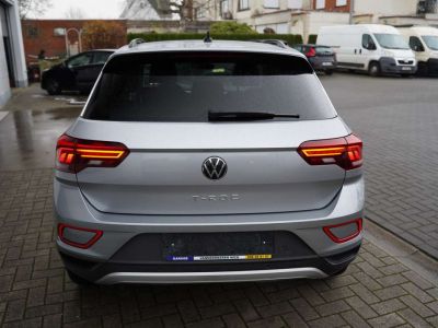 Volkswagen T-Roc 1.5 TSI CARPLAY, ADAPTIEVE CRUISE, PARKEERSENSOREN  - 6