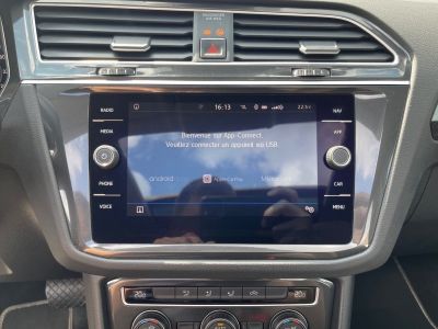 Volkswagen Tiguan 2.0 TDI 150 DSG7 Carat / TOIT OUVRANT / VIRTUAL COCKPIT / CARPLAY  - 13