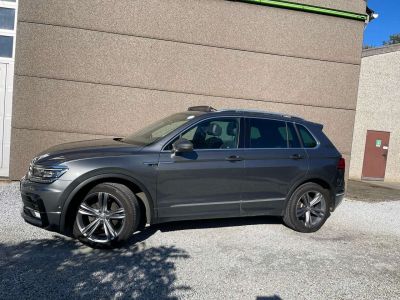 Volkswagen Tiguan 2.0 TDi R-line Matrix Panoramic  - 2