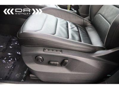 Volkswagen Tiguan 2.0TDI ELEGANCE - LEDER WINTERPACK NAVI TREKHAAK  - 40