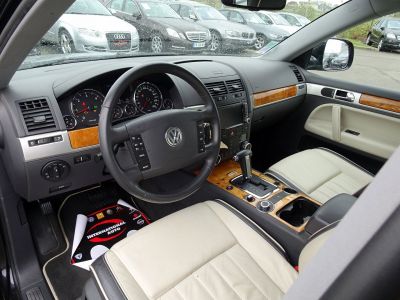 Volkswagen Touareg 3.0 V6 TDI 240CH DPF CARAT EDITION TIPTRONIC - <small></small> 15.990 € <small>TTC</small> - #8