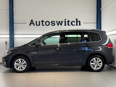 Volkswagen Touran 1.5 TSI DSG Highline 7seat Keyless-Adaptcruise  - 3