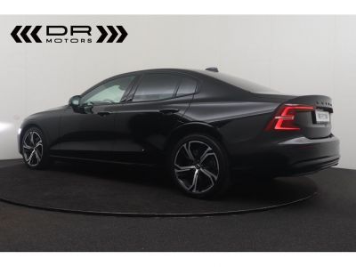 Volvo S60 B3 MHEV GEARTRONIC DARK PLUS - LEDER LED KEYLESS ENTRY HARMANN KARDON  - 8