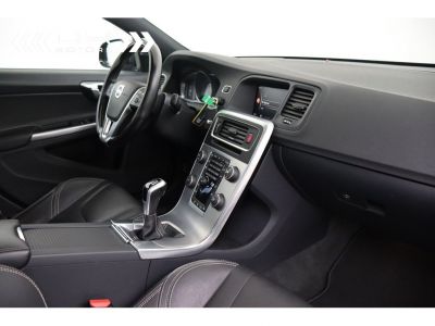 Volvo S60 D2 DYNAMIC EDITION - LEDER ADAPTIVE CRUISE BLIS NAVI  - 15