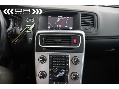 Volvo S60 D2 DYNAMIC EDITION - LEDER ADAPTIVE CRUISE BLIS NAVI  - 17