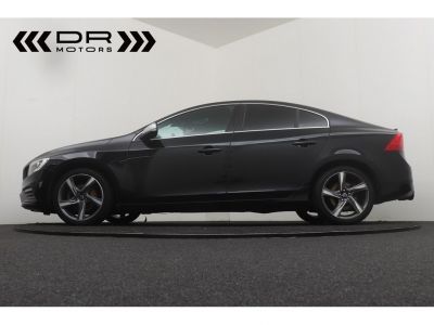 Volvo S60 T4 BENZINE R DESIGN SUMMUM  - 3