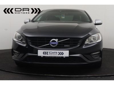 Volvo S60 T4 BENZINE R DESIGN SUMMUM  - 4