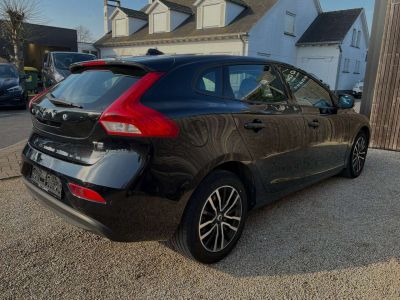 Volvo V40 2.0 T2 Momentum 16-NAVI-CRUISE-LED-PDC..  - 4