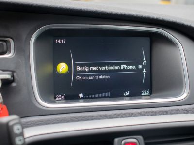 Volvo V40 T3 1.6i  - 1STE EIGENAAR - HISTORIEK - PARKEERSENSOREN - AIRCO - CRUISECONTROL  - 19