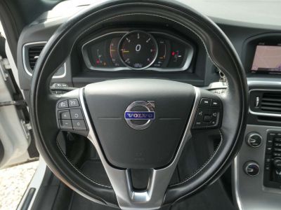 Volvo V60 2.0 D2 Dynamic Edition 1 ER PROP.-CUIR-GPS-G.1AN  - 15