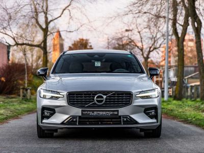 Volvo V60 2.0 D3 R-Design  - 2