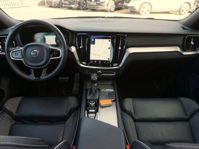 Volvo V60 2.0 D3 R-DESIGN COCKPIT NAVI PANORAMIQUE RADAR 6DT  - 15