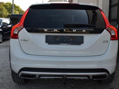 Volvo V60 2.0D Cross Country  - 9