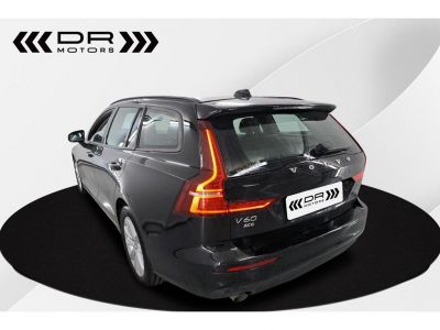 Volvo V60 B3 MOMENTUM GEARTRONIC - LED CAMERA 19.417km!!!!  - 4