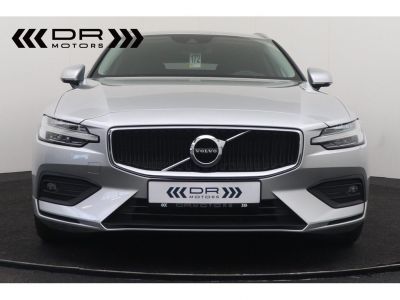 Volvo V60 B4 MOMENTUM GEARTRONIC - LEDER LED KEYLESS ENTRY MIRROR LINK  - 7