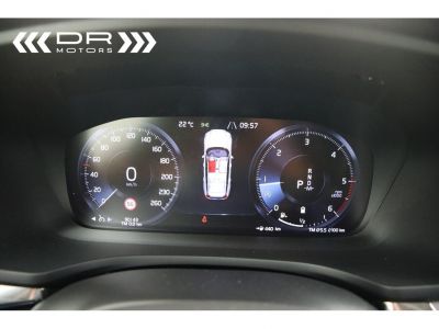 Volvo V60 B4 MOMENTUM GEARTRONIC - LEDER LED KEYLESS ENTRY MIRROR LINK  - 31