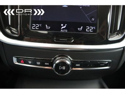 Volvo V60 B4 MOMENTUM GEARTRONIC - LEDER LED KEYLESS ENTRY MIRROR LINK  - 24