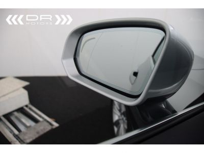 Volvo V60 B4 MOMENTUM GEARTRONIC - LEDER LED KEYLESS ENTRY MIRROR LINK  - 39