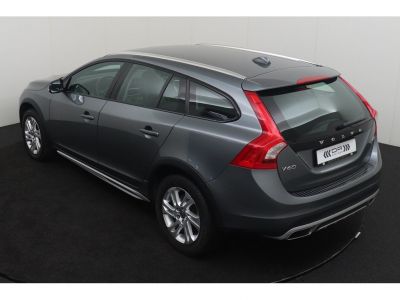 Volvo V60 Cross Country D3 - LEDER NAVI  - 8