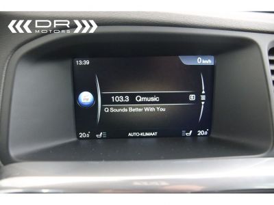 Volvo V60 Cross Country D3 - LEDER NAVI  - 21