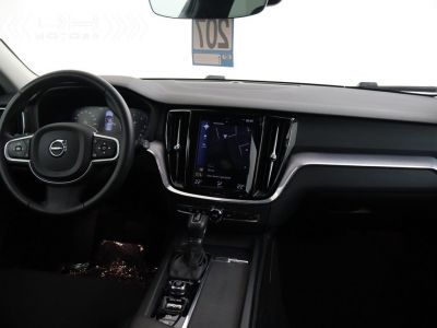 Volvo V60 D3 Geartronic MOMENTUM PRO - LED NAVI TREKHAAK MIRROR LINK SLECHTS 37.219km  - 16