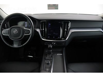 Volvo V60 D3 MOMENTUM - LEDER LED NAVI MIRRORLINK  - 16