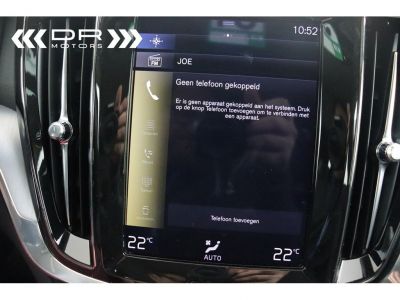 Volvo V60 D3 MOMENTUM - LEDER LED NAVI MIRRORLINK  - 20