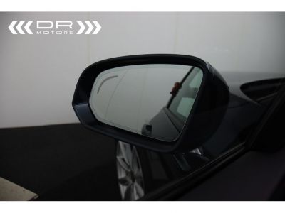 Volvo V60 D3 MOMENTUM - LEDER LED NAVI MIRRORLINK  - 39