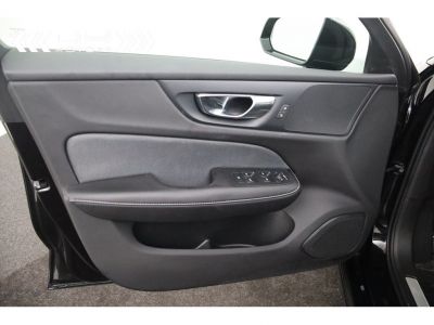 Volvo V60 D3 R DESIGN - LEDER LED MIRROR LINK  - 38