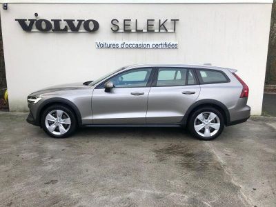 Volvo V60 D4 190ch AWD Cross Country Pro Geartronic - <small></small> 45.900 € <small>TTC</small> - #1