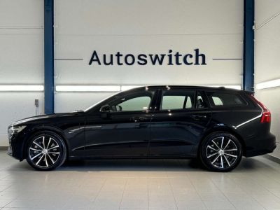 Volvo V60 T6 AWD Plug-in hybride Plus Dark  - 3