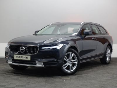Volvo V90 CrossCountry D4 190 AWD Geartr - <small></small> 43.790 € <small>TTC</small> - #1