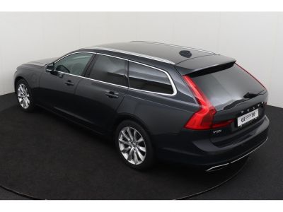 Volvo V90 T8 PLUG-IN - 46gr CO2 MOMENTUM LEDER NAVI  - 7