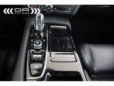 Volvo V90 T8 PLUG-IN - 46gr CO2 MOMENTUM LEDER NAVI  - 26