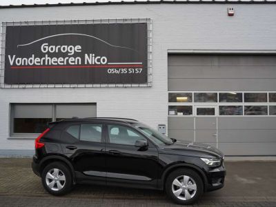 Volvo XC40 1.5 T2 Momentum Geartronic CARPLAY, NAVI, CRUISE  - 1