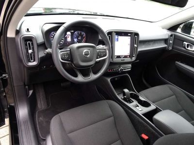 Volvo XC40 1.5T2 Momentum Geartronic FULL LED,EL.KOFFER,CRUIS  - 9