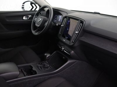 Volvo XC40 T2 MOMENTUM CORE - NAVI DAB  - 15