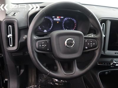 Volvo XC40 T2 MOMENTUM CORE - NAVI DAB  - 27