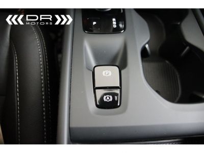 Volvo XC40 T4 FULL HYBRID - INSCRIPTION NAVI LED LEDER APPLE CARPLAY TOPSTAAT 1ste EIigenaar  - 28