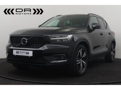 Volvo XC40 T4 FULL HYBRID - R DESIGN NAVI LED PANODAK HARMAN KARDON  - 1