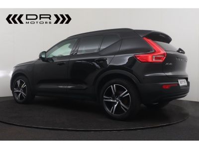 Volvo XC40 T4 FULL HYBRID - R DESIGN NAVI LED PANODAK HARMAN KARDON  - 8