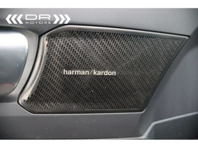 Volvo XC40 T4 FULL HYBRID - R DESIGN NAVI LED PANODAK HARMAN KARDON  - 42