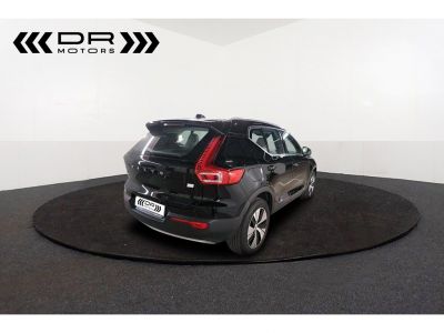 Volvo XC40 T5 RECHARGE Twin Engine - MOMENTUM PRO NAVI LED LEDER  - 2