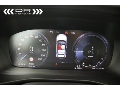 Volvo XC40 T5 RECHARGE Twin Engine - MOMENTUM PRO NAVI LED LEDER  - 32