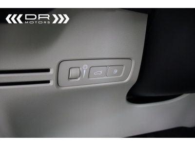 Volvo XC40 T5 RECHARGE Twin Engine - MOMENTUM PRO NAVI LED LEDER  - 37