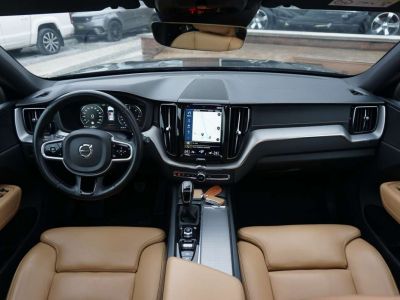 Volvo XC60 2.0 D3 Inscription COCKPIT TOIT-PANO KEYLESS NAVI  - 13