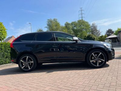 Volvo XC60 2.0 D4 Momentum R-Design Geartronic  - 5