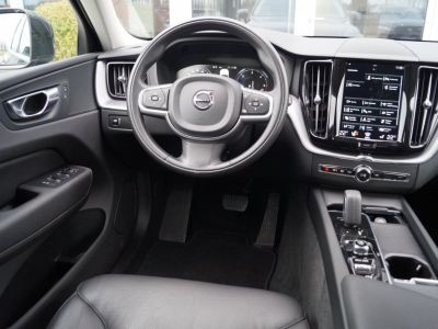 Volvo XC60 B4 AWD Geartronic Momentum Pro Leder  - 22