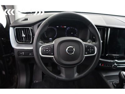 Volvo XC60 D3 MOMENTUM - LED NAVI LEDER 360° CAMERA  - 31